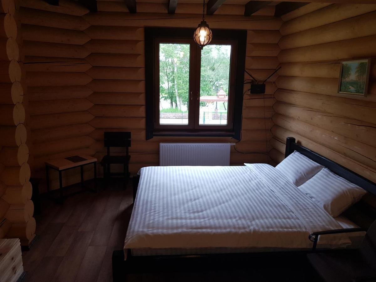 Загородный Комплекс Fort Pirnov Park Pirnove Dış mekan fotoğraf
