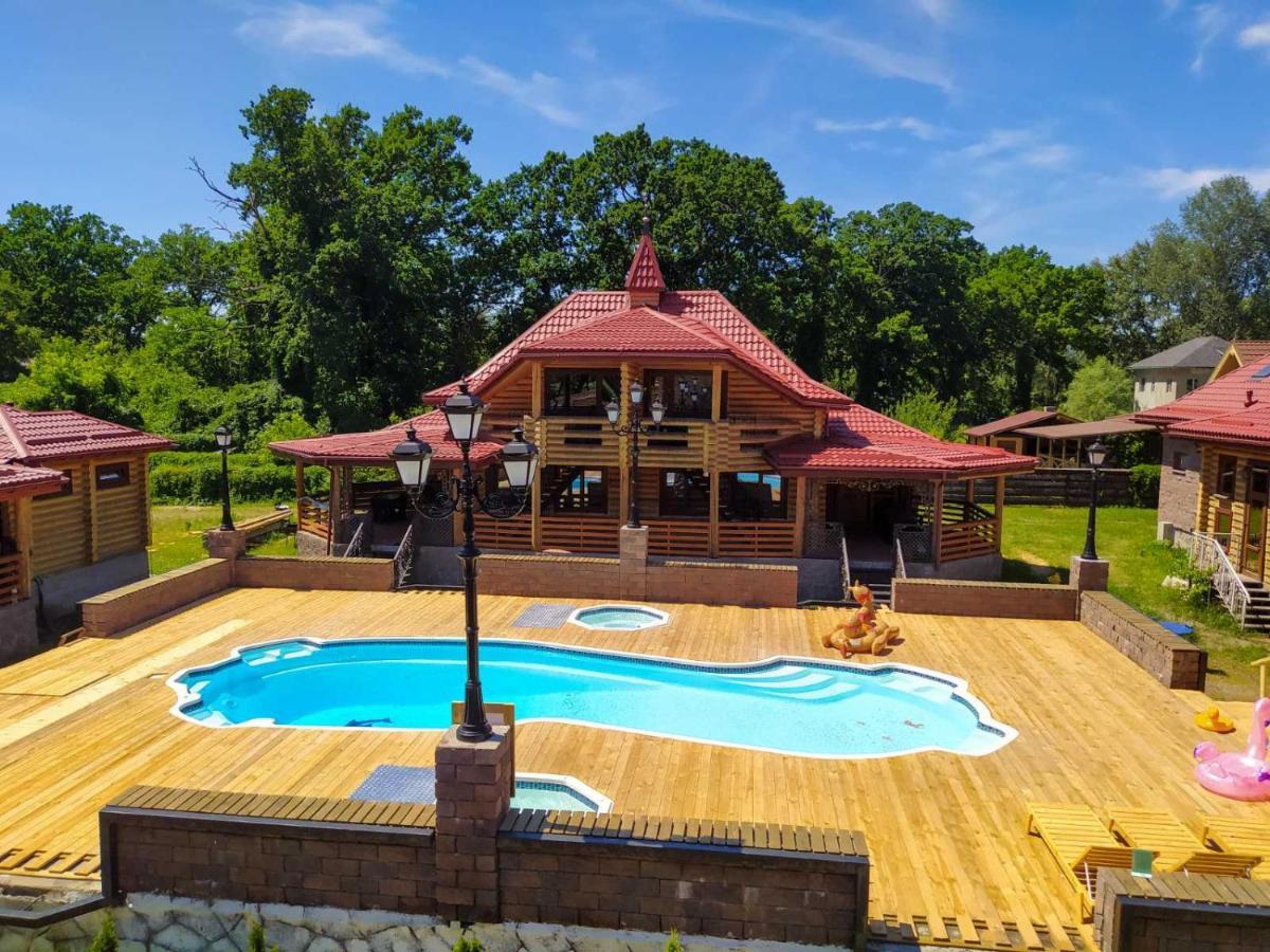 Загородный Комплекс Fort Pirnov Park Pirnove Dış mekan fotoğraf