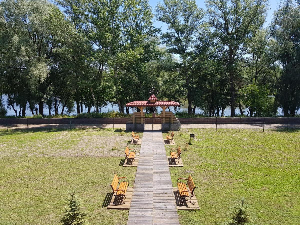 Загородный Комплекс Fort Pirnov Park Pirnove Dış mekan fotoğraf