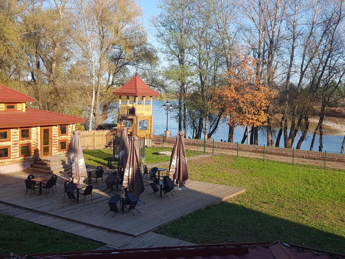 Загородный Комплекс Fort Pirnov Park Pirnove Dış mekan fotoğraf