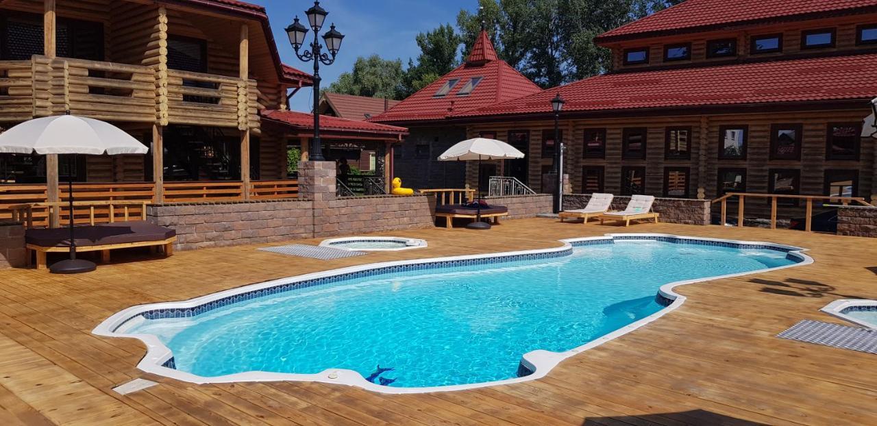 Загородный Комплекс Fort Pirnov Park Pirnove Dış mekan fotoğraf