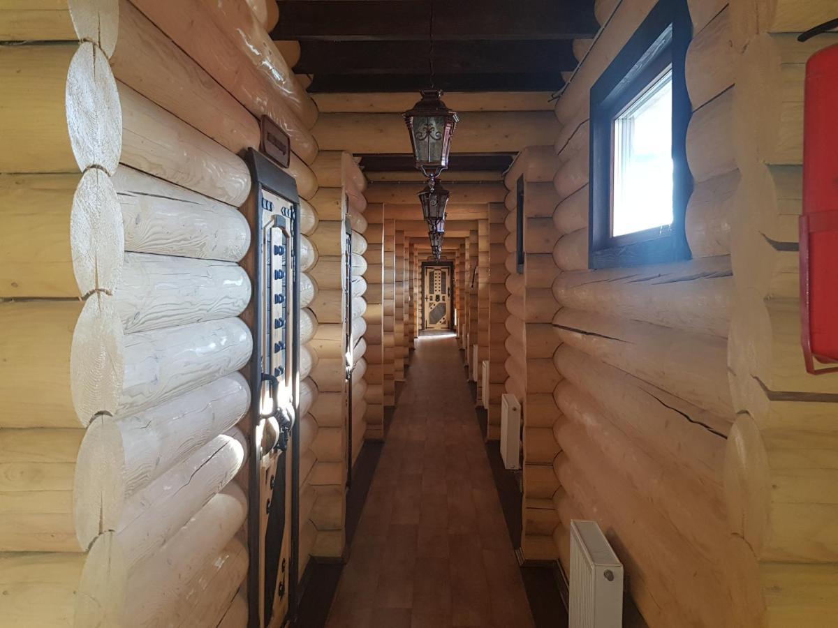 Загородный Комплекс Fort Pirnov Park Pirnove Dış mekan fotoğraf