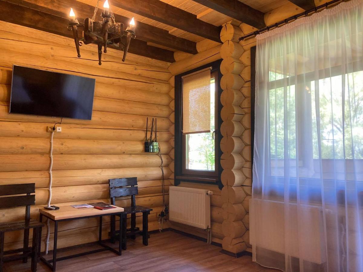 Загородный Комплекс Fort Pirnov Park Pirnove Dış mekan fotoğraf