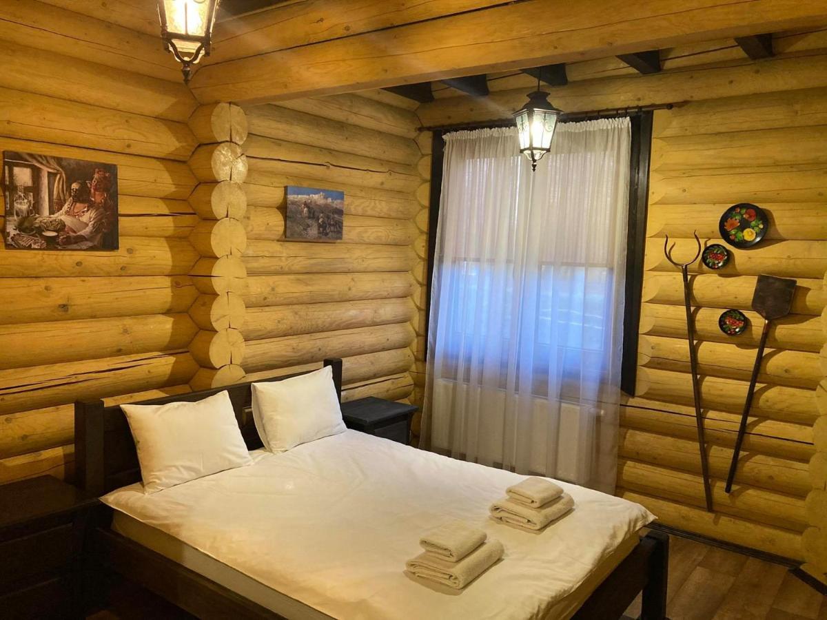 Загородный Комплекс Fort Pirnov Park Pirnove Dış mekan fotoğraf