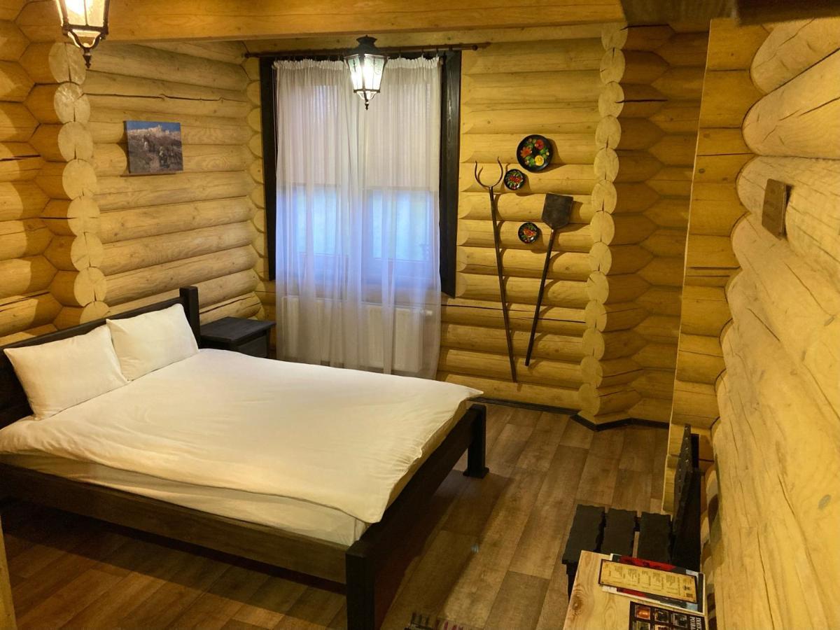 Загородный Комплекс Fort Pirnov Park Pirnove Dış mekan fotoğraf