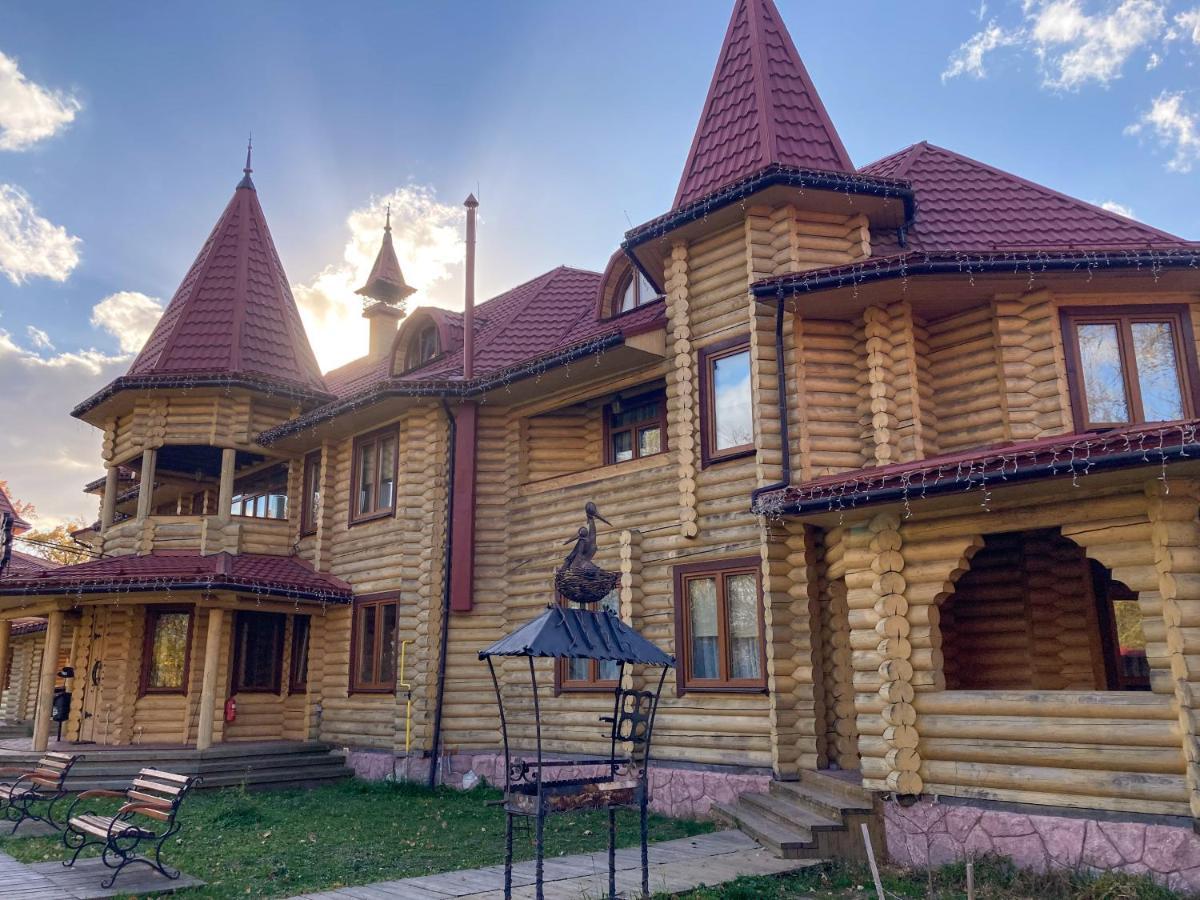 Загородный Комплекс Fort Pirnov Park Pirnove Dış mekan fotoğraf