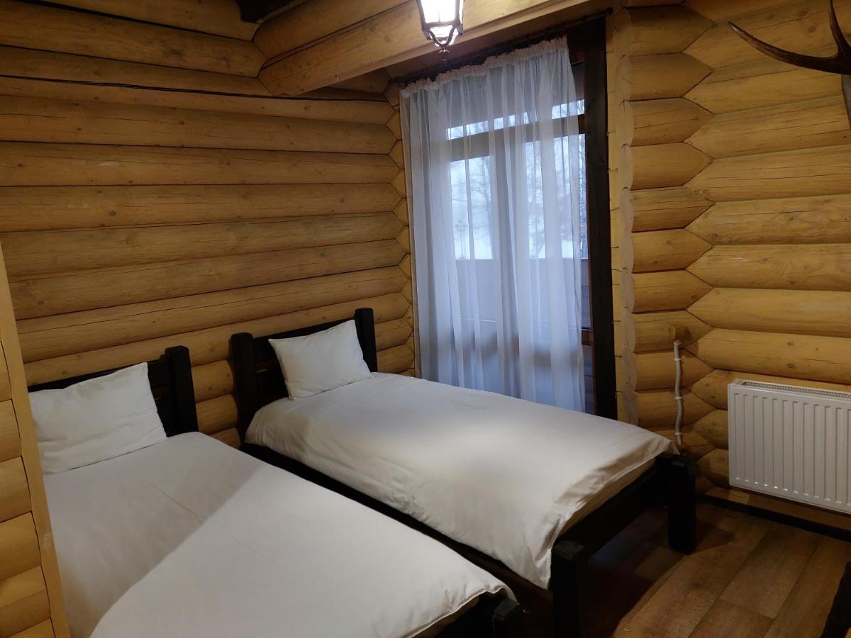Загородный Комплекс Fort Pirnov Park Pirnove Dış mekan fotoğraf