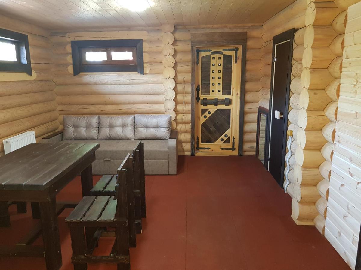 Загородный Комплекс Fort Pirnov Park Pirnove Dış mekan fotoğraf